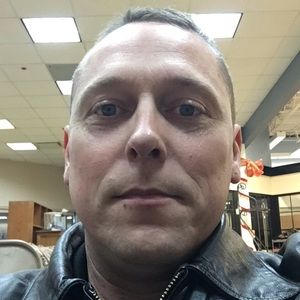 Meet your Posher, Lester